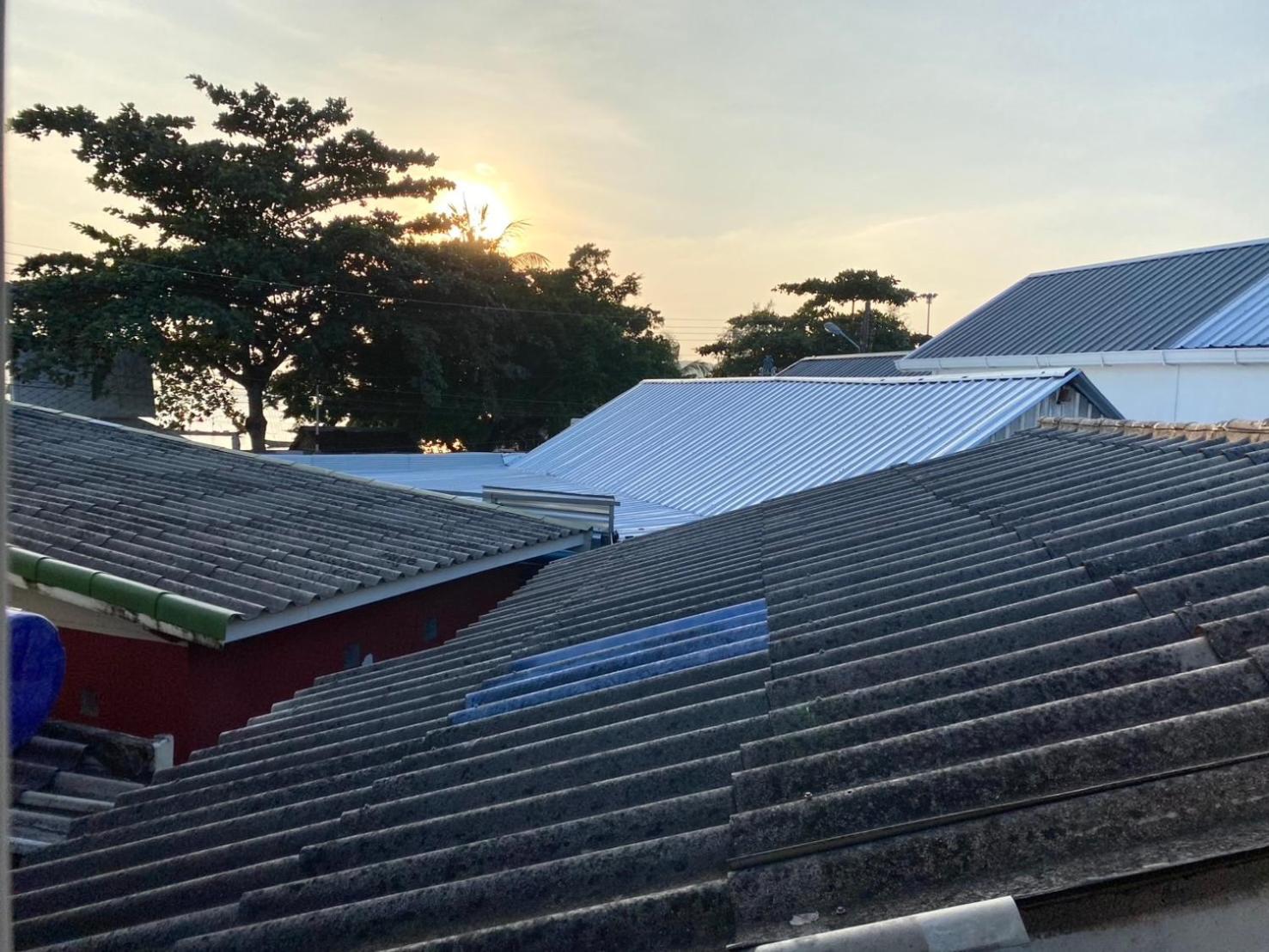 Anya House Hostel Thong Sala Luaran gambar