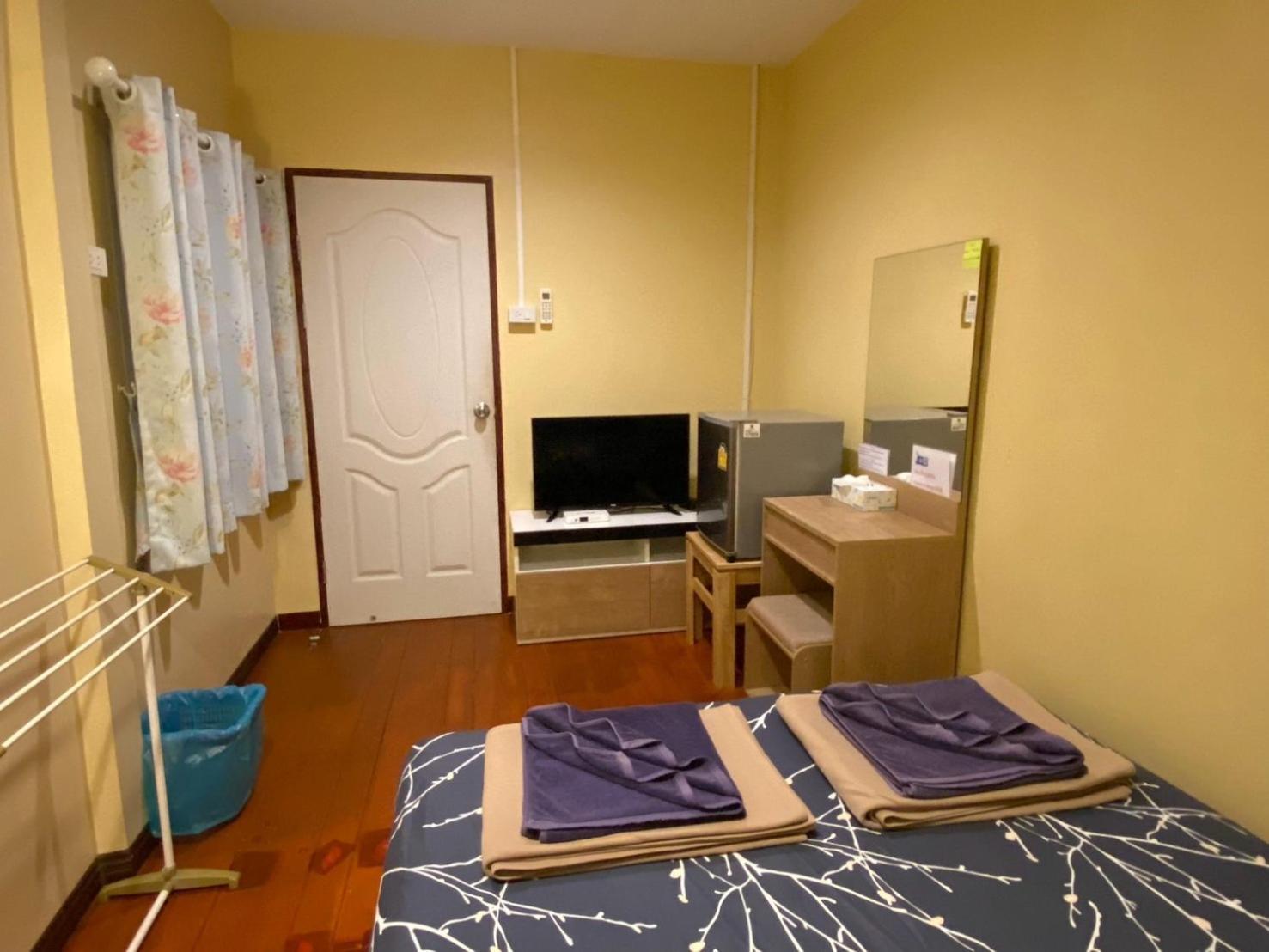 Anya House Hostel Thong Sala Luaran gambar