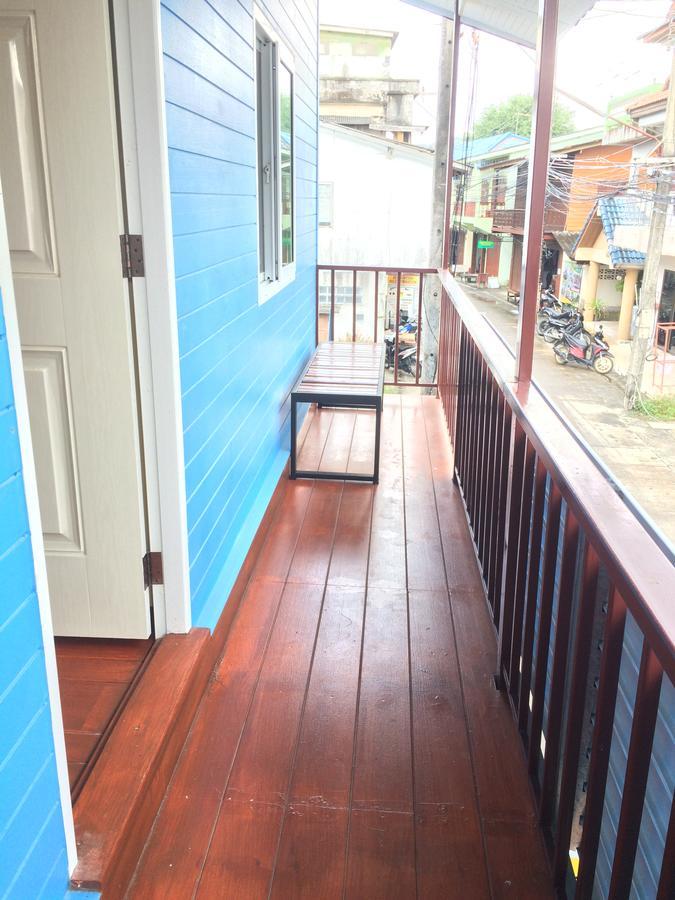 Anya House Hostel Thong Sala Luaran gambar